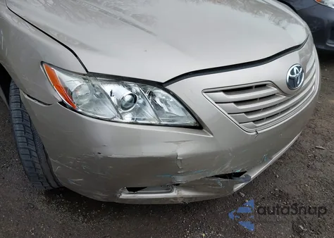 2007 Toyota Camry Le z USA, uszkodzony, nr VIN 4T1BE46K27U089062